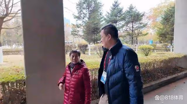 淚目!72歲阿姨球迷:郭艾倫像我孫子一樣 遼籃怎麼給他挑這個球隊?