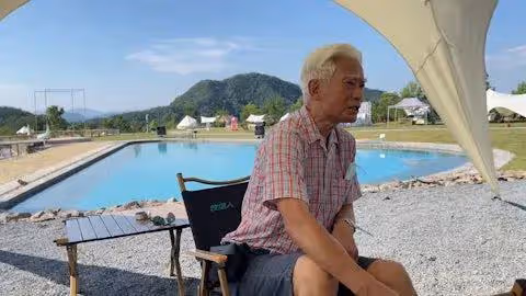 79歲知名演員移民溫哥華罕見露面,網友贊中氣十足:TVB里男演員好戲之人