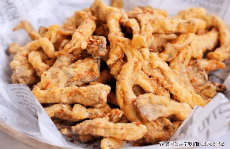炸蘑菇,別忘了焯水!教您詳細做法,又酥脆又乾淨,越吃越香