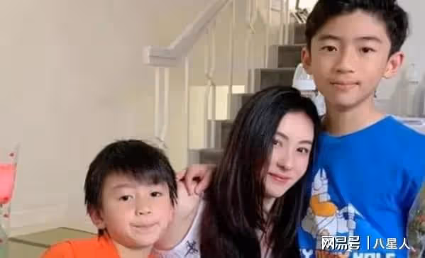 生父是親爺爺?張柏芝三兒子小王子正面照曝光,模樣酷似謝賢引爭議