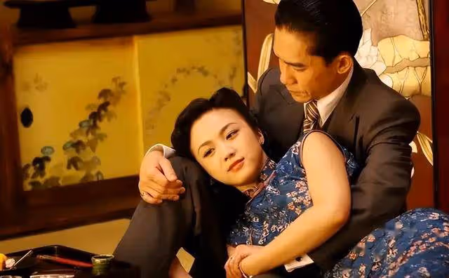 《色戒》拍攝現場大揭秘:梁朝偉,湯唯太投入導演手足無措!