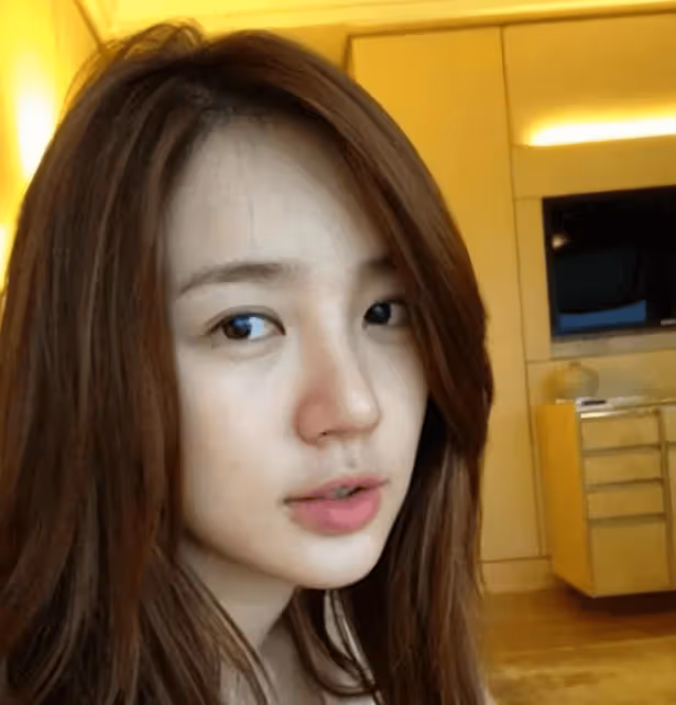 她是金鐘國忘不掉的女人,曾創下無數收視奇蹟,如今淪落在家種菜