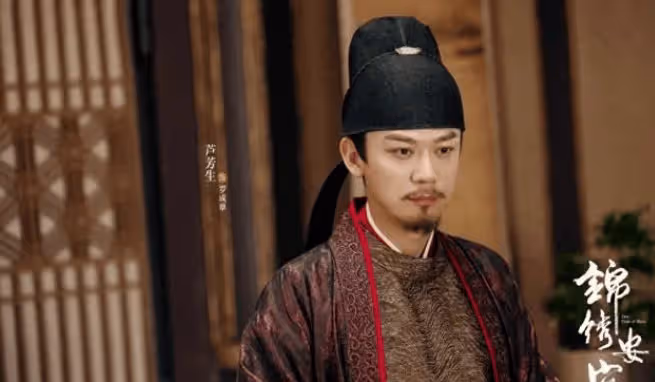 蘆芳生,他是日本人,和劉亦菲是同學,45歲寧願不紅也不演鬼子