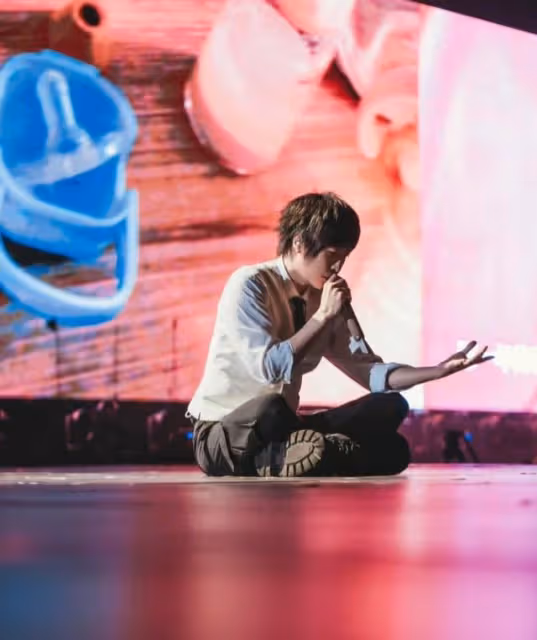 五月天阿信深夜道歉！　「如果不是颱風已經唱完」霸氣許下承諾