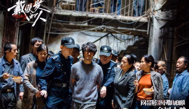 黃曉明新片演禿頭男全網認不出,新劇搭檔趙麗穎,陣容超堅強