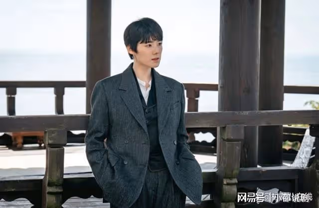 鄭恩彩甩不倫戀女扮男裝演《正年》,帥氣逼人連金泰梨都喊她王子
