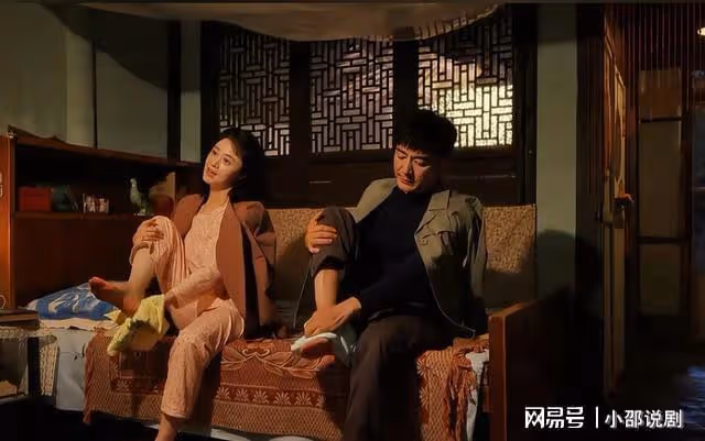 小巷人家:林棟哲和筱婷偷戶口本領證,宋瑩重金上門被拒