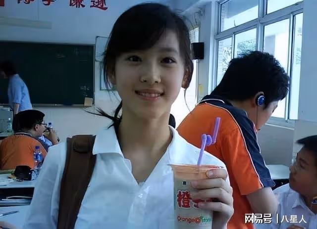 貼臉開大!王思聰嘲諷章澤天就是個「睡二代」,真是丟盡了清華的臉