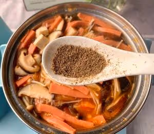 10分鐘就能搞定的低脂酸辣湯❗好喝又開胃