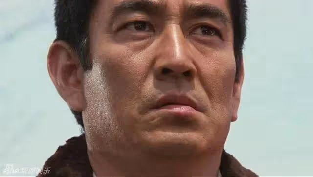 有人隱居7年找不到,有人 74 歲了還在拍戲,日本男星怎麼回事