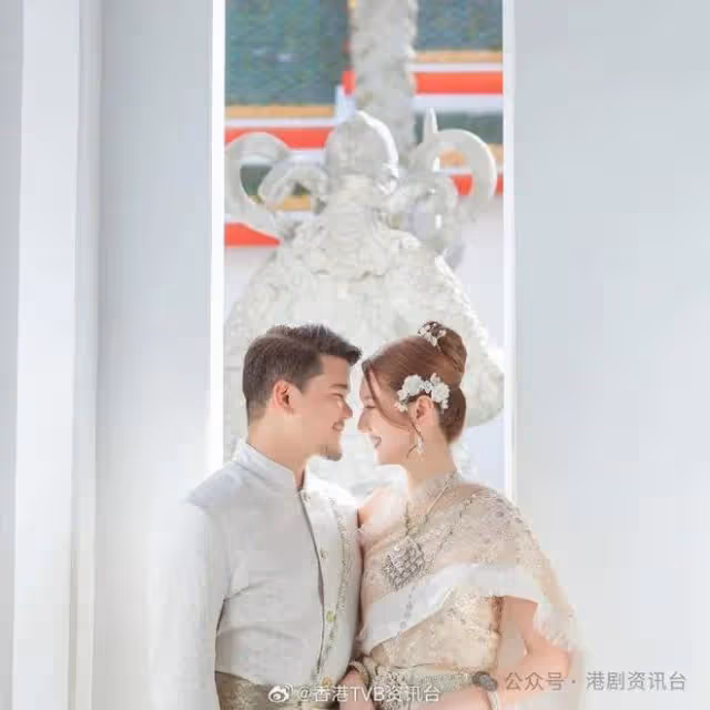 「馮盈盈師姐」過大禮!流星錘龍鳳鈪豬仔大量金器擺滿檯