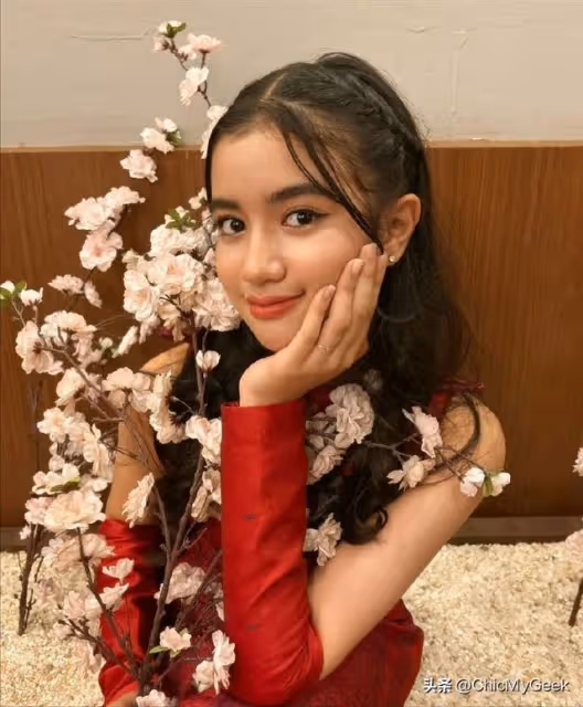 柬埔寨13歲失寵公主逆襲成網紅,卻淪為王室搖錢樹!
