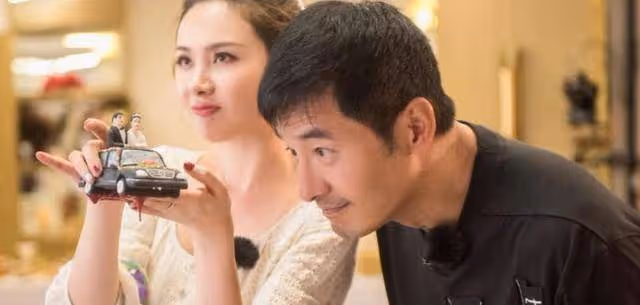 程莉莎喊話郭曉冬道歉,閆妮成導火索,事件愈演愈烈