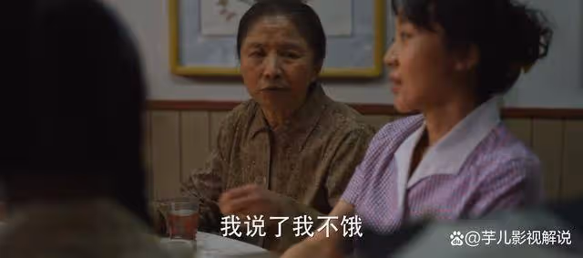 《小巷人家》看不得父母一再讓步,卻對妻兒委屈熟視無睹,莊超英太令人噁心了