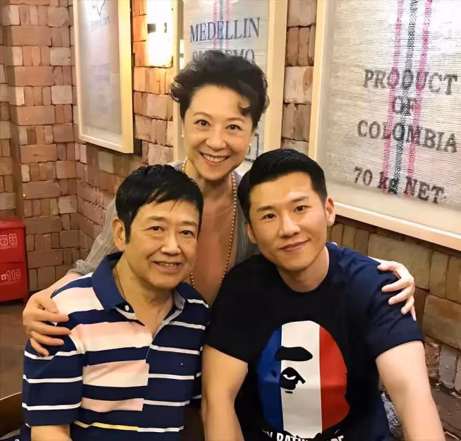 演員王驍想暫緩工作,自己太累了想休息一下,直言工作量太大