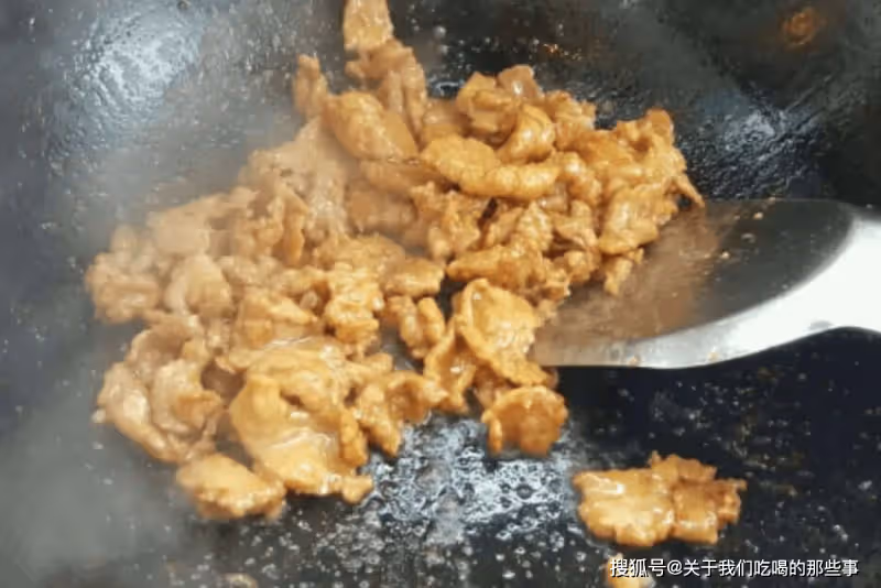 炒瘦肉,不管是肉絲還是肉片,牢記3點,保證滑嫩可口,不柴不腥