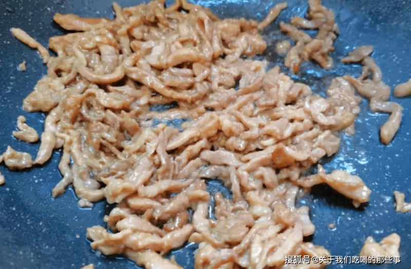 炒瘦肉，不管是肉絲還是肉片，牢記3點，保證滑嫩可口，不柴不腥
