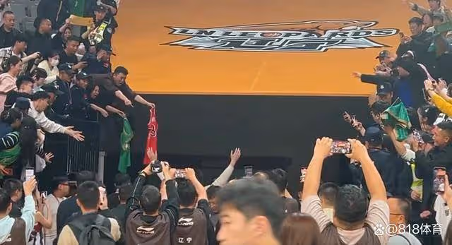 內訌!遼寧球迷主場高喊:1234還我艾倫!王嵐嶔投籃不中噓聲一片
