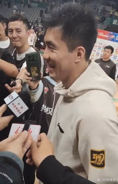 郭艾倫發飆:讓遼寧送4千張票是開玩笑 離開遼籃連玩笑都不能開了?