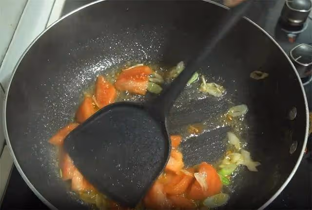 天冷又乾燥,我常給家人做這鍋湯,一人一碗營養開胃,成本才6元