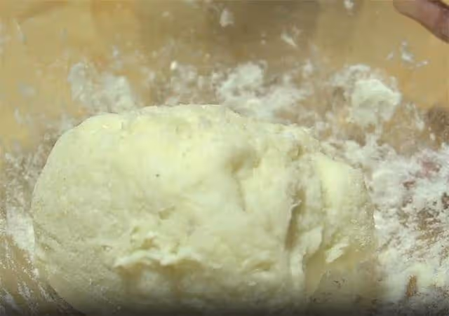 孩子隔三差五要吃這盤山藥球,不燉不用炒,軟糯酸甜又開胃,解饞
