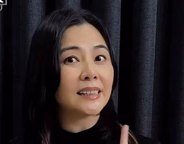 香港知名女星蒙嘉慧復出,身材走樣不敢認,移居日本福岡開公司