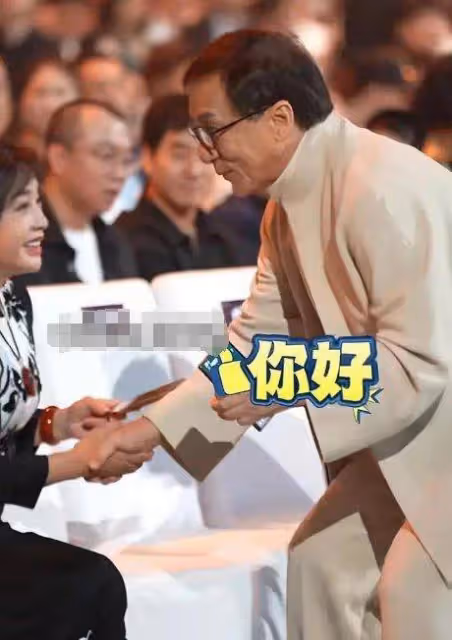 直到看見74歲劉曉慶的最新動態,才知道,金星當年所言不虛!