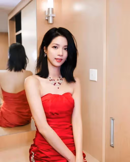 TVB小花獲大台力捧做新一代花旦,否認戀情強調工作重要:五年內不結婚