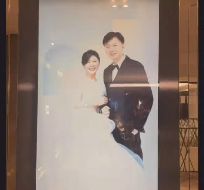 美女主持人陳蕾:一婚嫁給同學,二婚嫁給教授,如今51歲很幸福