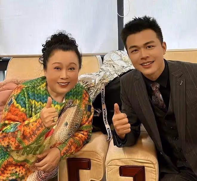 知名演員任冶湘:20歲一炮而紅,嫁普通老公,如今怎樣了?