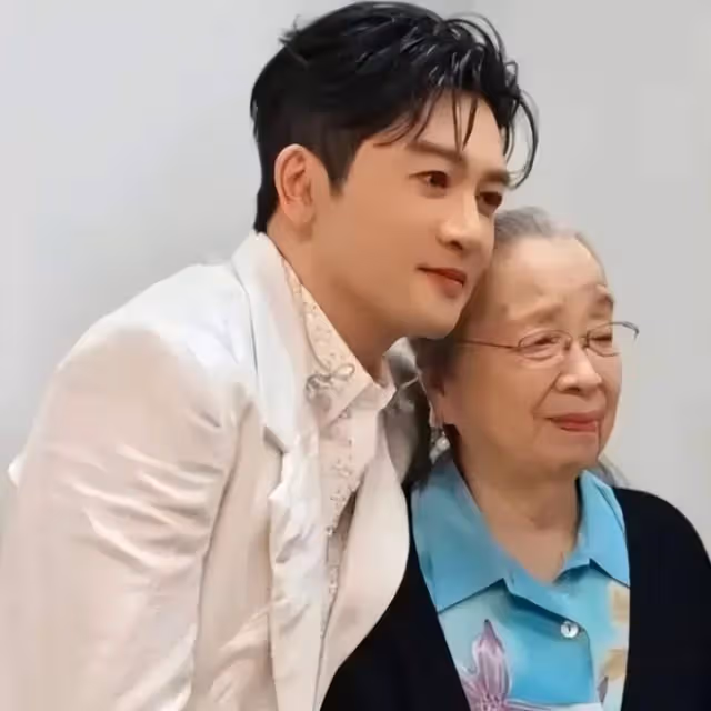 因為演得太像被觀眾砸雞蛋!原來容嬤嬤李明啟才是真的好人!