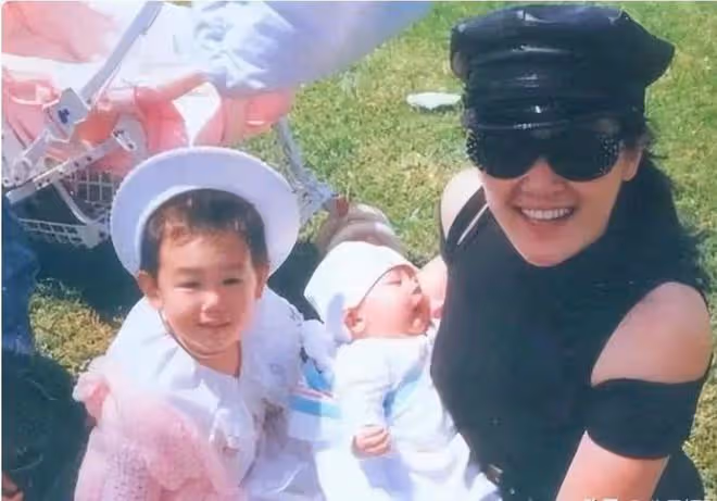 王姬之痛：兒子痴傻終身遺憾，積蓄被騙盡，女兒33歲婚姻無著落！