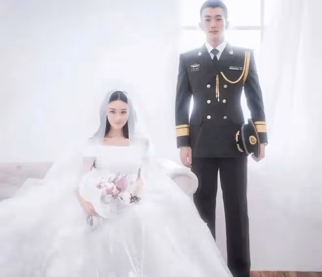 離開李晨10年後，張馨予結婚生女搬進豪宅：活成了別人羨慕的模樣