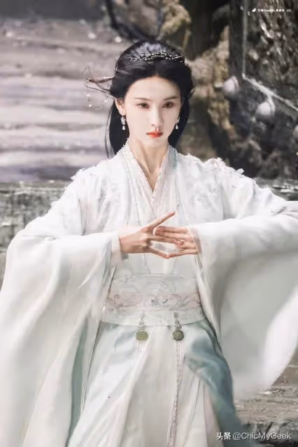 劇荒必看!侯明昊、陳都靈《大夢歸離》上演神妖虐戀!