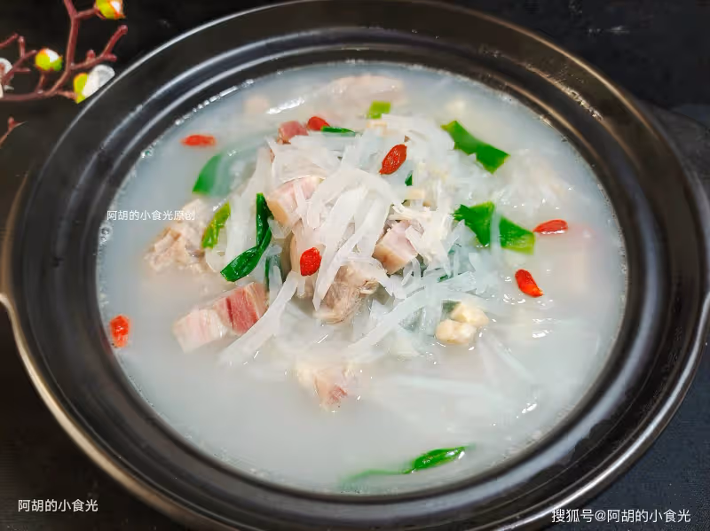 雞湯魚湯靠邊站,天冷不如喝這湯!堅持每周煲一鍋,吃肉吃菜又喝湯、鮮爽不膩