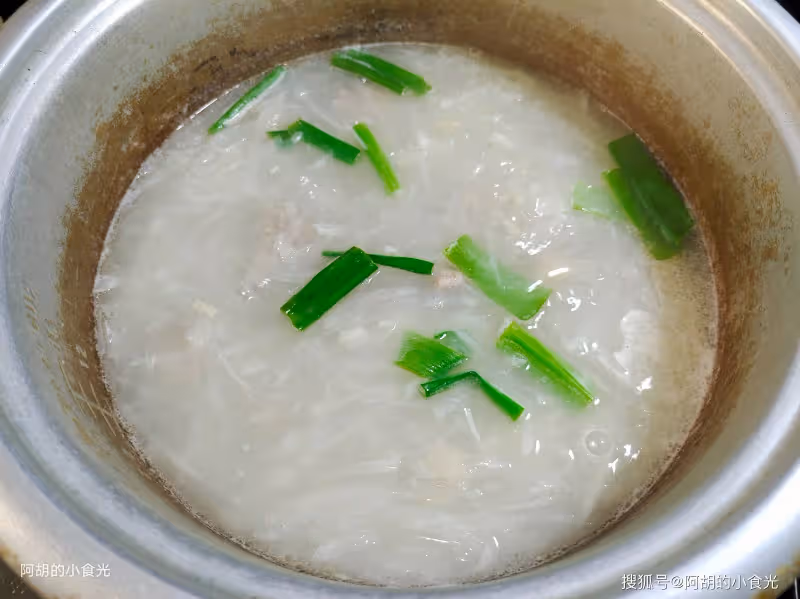 雞湯魚湯靠邊站,天冷不如喝這湯!堅持每周煲一鍋,吃肉吃菜又喝湯、鮮爽不膩