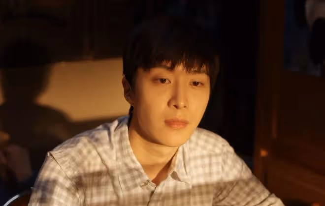 《小巷人家》怨恨黃玲,壓榨妹妹,霸占其婚房,莊圖南自私一輩子