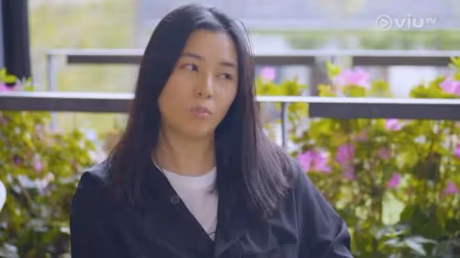 前TVB花旦時隔多年復出拍節目,無懼身材走樣變圓潤,網友誤認是這位女歌手