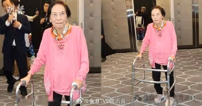 EYT聯歡晚會|汪明荃黃淑儀罕有同場 大方合照有傾有講