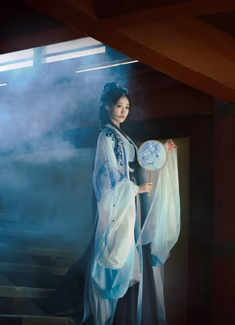 女演員的長相有多重要,看永夜星河的虞書欣和陳都靈就知道了