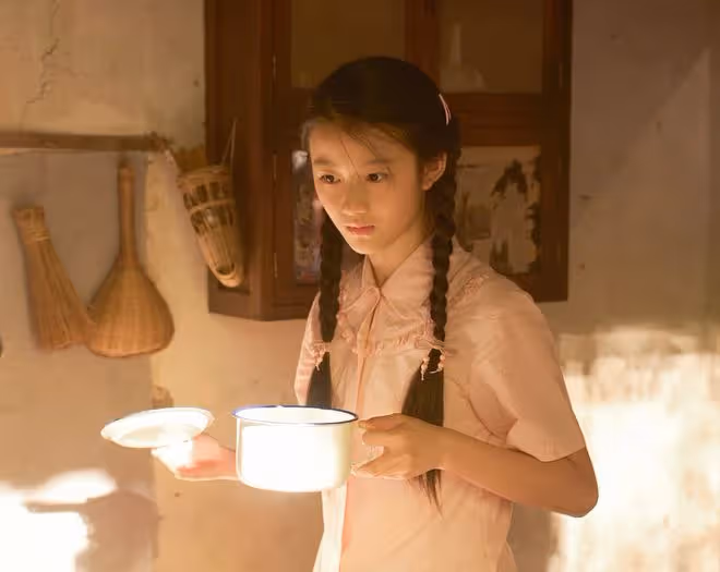 《小巷人家》看了原著，才懂向鵬飛才是所有孩子中最拎得清的