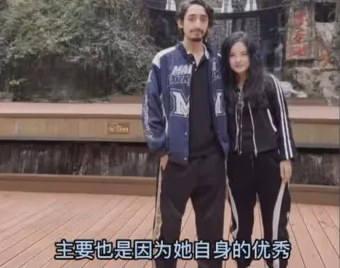 杜拜富二代26歲,愛上42歲二婚離異寶媽,放棄億萬資產成上門女婿