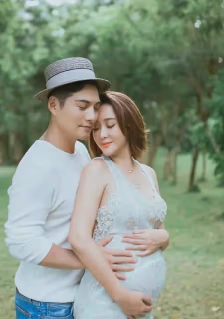 「建模臉」的他打破你認知,2.1克拉的鑽戒求婚,買房只寫她的名