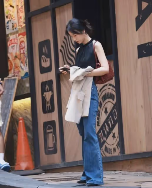 周雨彤從內娛清冷女神到人人喊打,她只用了兩個月