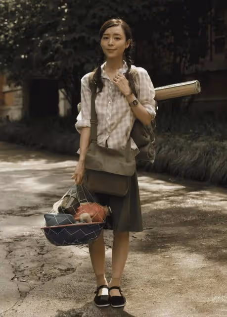 44歲張靜初近況曝光,飽受黃謠困擾14年,如今無性無愛