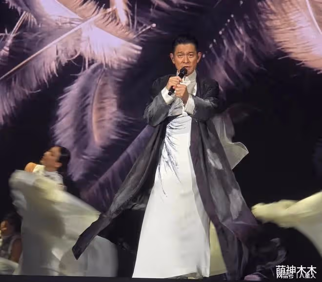 劉德華台北演唱《中國人》太燃！曾被主辦方阻止，眾星紛紛力挺