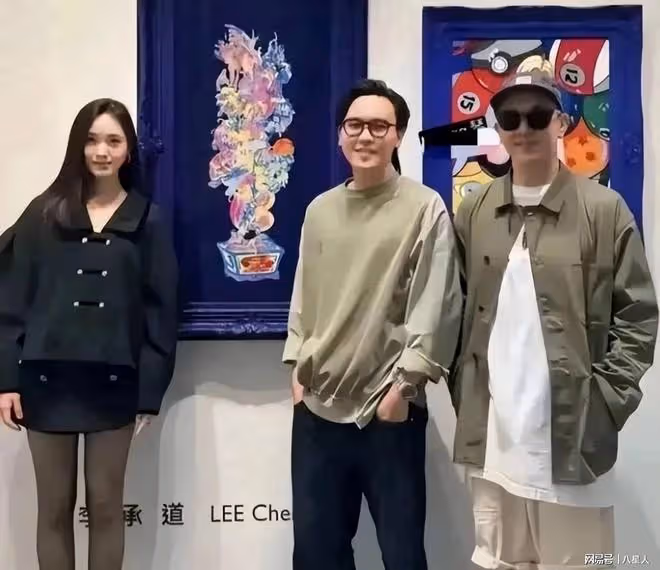 具俊曄台北畫展開幕!大S瘦身成功驚艷亮相,小S女兒現身成全場焦點