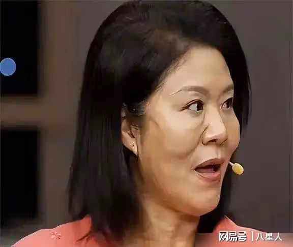 從「鐵榔頭」到「整容狂魔」,64歲醫美失敗的郎平,近況令人唏噓
