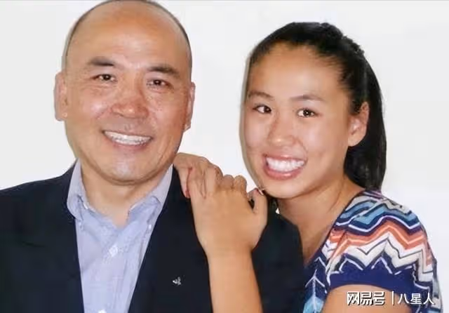 從「鐵榔頭」到「整容狂魔」，64歲醫美失敗的郎平，近況令人唏噓