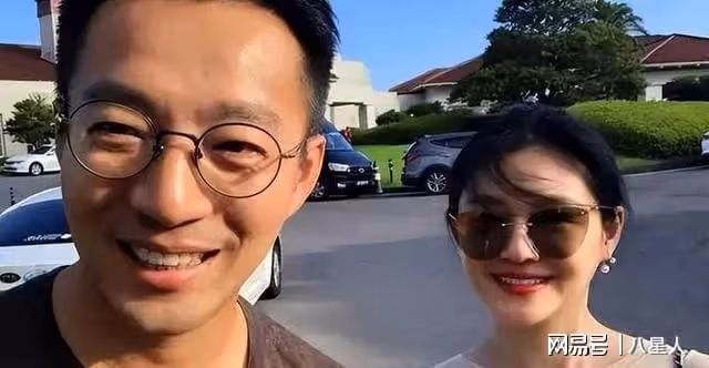 接地氣!汪小菲帶馬筱梅到成都吃串串,結果被一眾男粉絲圍著敬酒